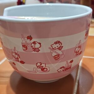 Hello Kitty White and Black Bowl